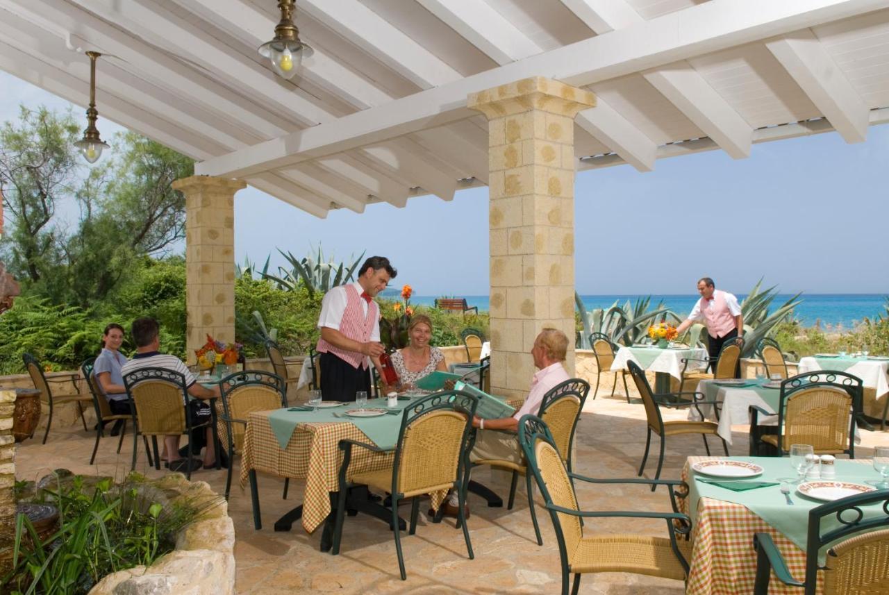 St.George'S Bay Country Club & Spa Acharavi  Esterno foto